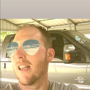 Meet your Posher, Ryan